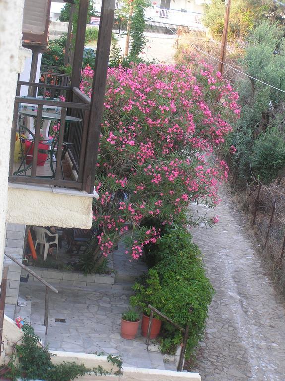 Traditional Guest House Agia Paraskevi  Esterno foto