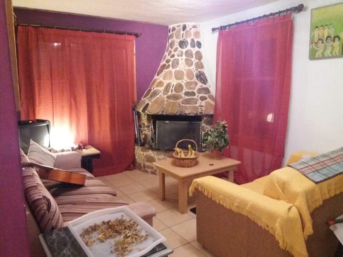 Traditional Guest House Agia Paraskevi  Esterno foto